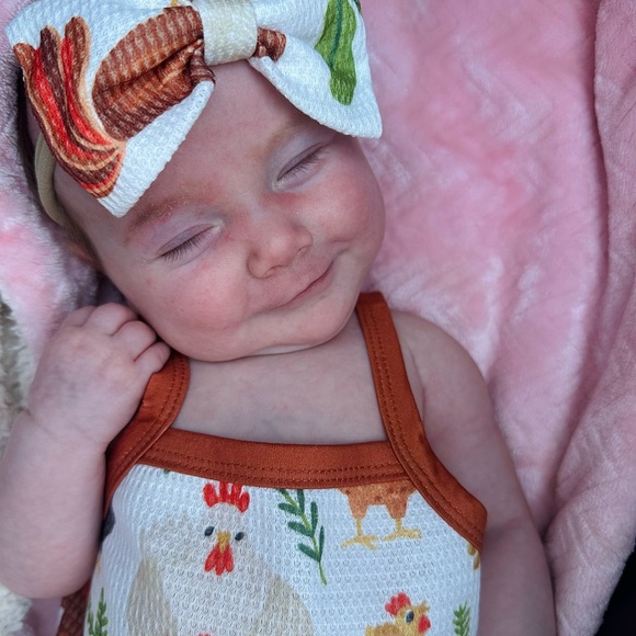 Matching Outfits - Picture 6 of 6